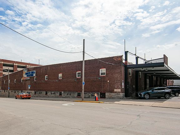 2nd image of 222 Bolivar St #229