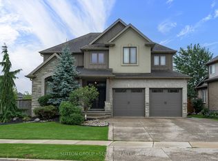 881 Foxcreek Rd, London, ON N6G 0H1