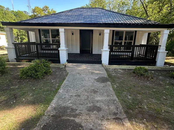 938 Greenville St, Lagrange, GA 30241