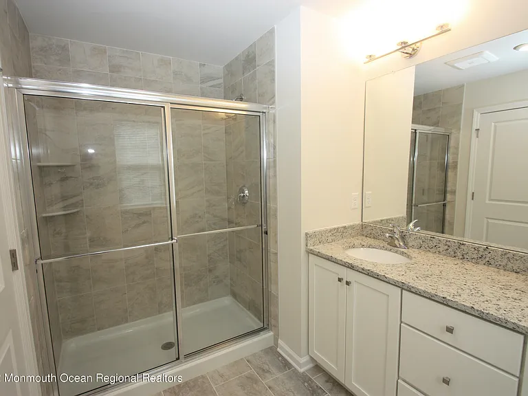 1206 Arose Ln — Photo 18