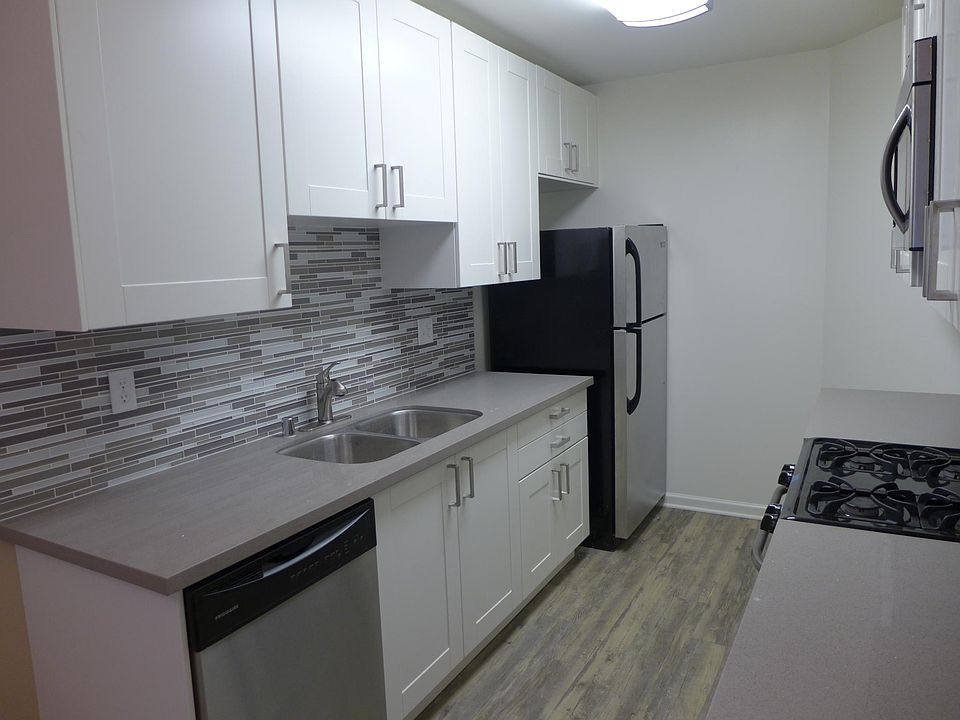 1st image of 3940 Idaho St APT 11