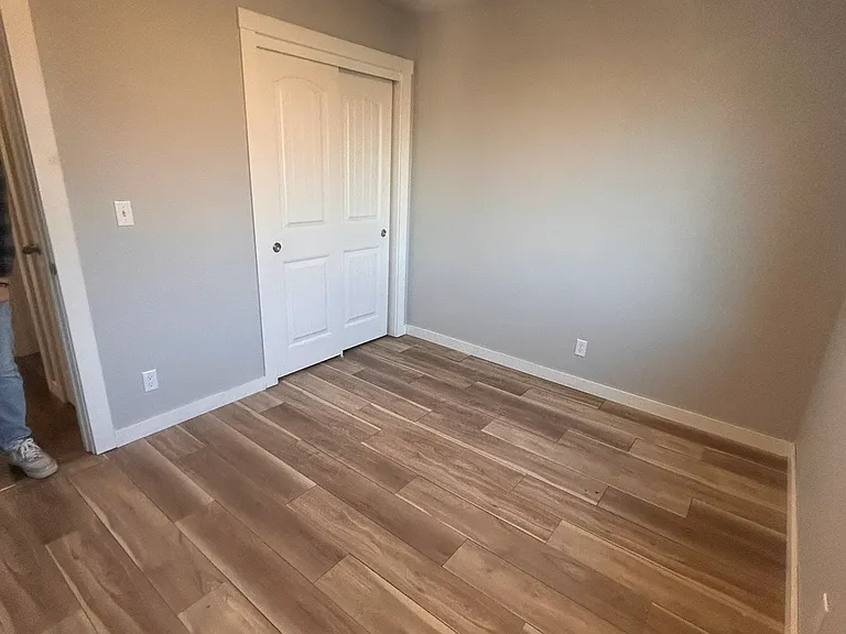 2070 Kelly Dr — Photo 9