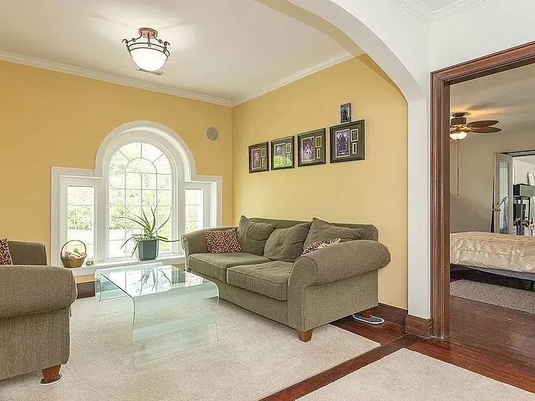 5951 Som Center Rd — Photo 57