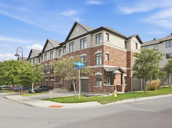275 Eric Czapnik Way, Ottawa, ON K1E 0B4