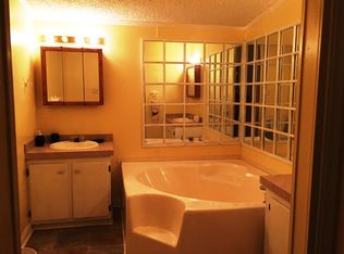 780 Indian Ridge Rd, Falls Of Rough, KY 40119