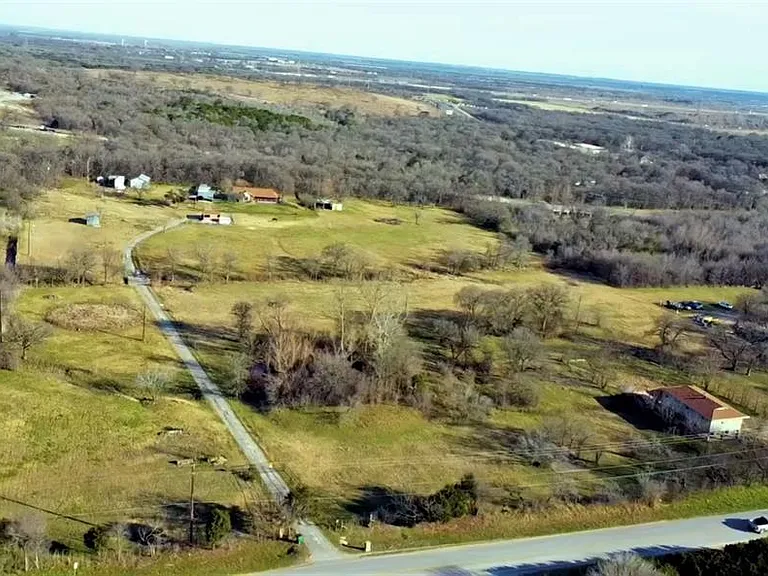 5001 Blue Bluff Rd — Photo 20