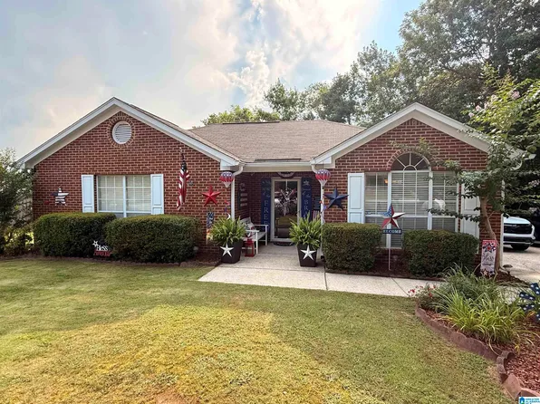 4604 Lakes Edge Cv, Pinson, AL 35126