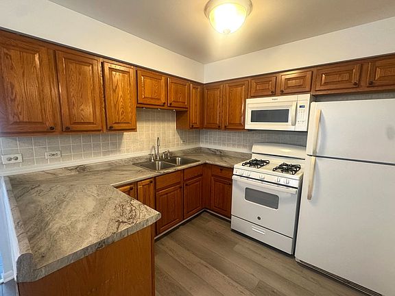 5th image of 4512 Grove Ave APT 2N