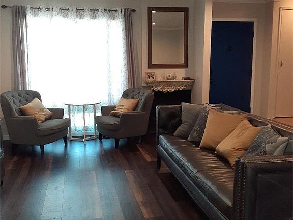4th image of 9615 Sepulveda Blvd Unit 4