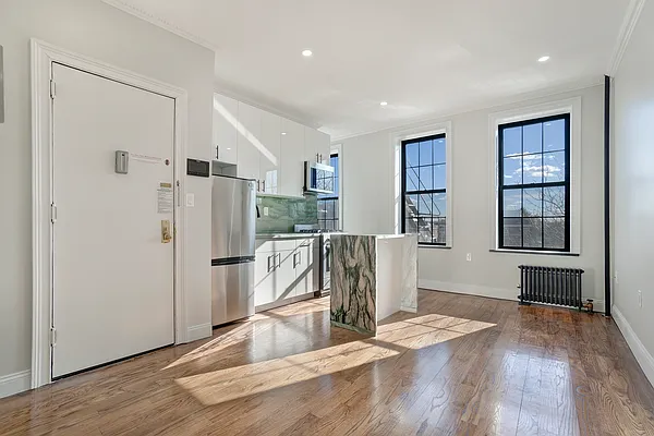 Rented by Elegran | media 5