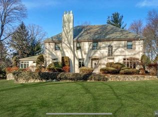 60 Clinton Ave, Ridgewood, NJ 07450