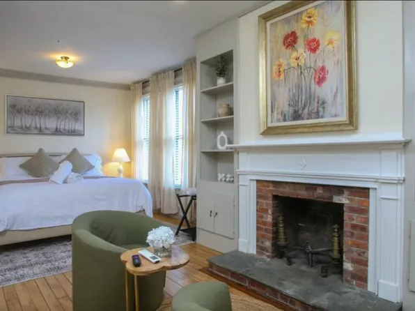 44 Main St, Stockbridge, MA