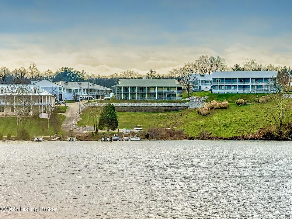 1st image of 113 Lookout Dr