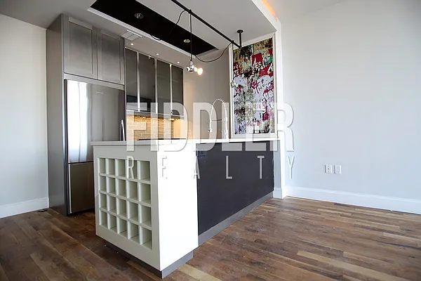 Rented by Fiddler Realty | media 60