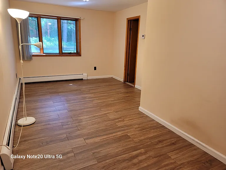 1643 Maple St #1643 — Photo 14