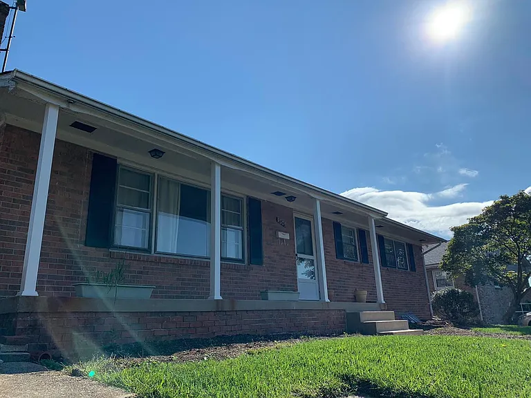 9305 Davidson St — Photo 17