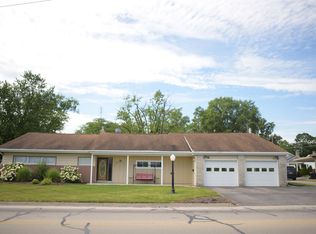 306 W Parr Rd, Berne, IN 46711