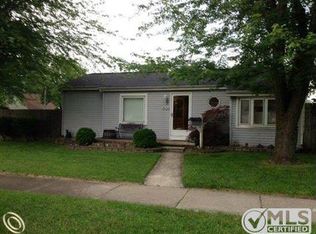 26250 Beverly Rd, Taylor, MI 48180