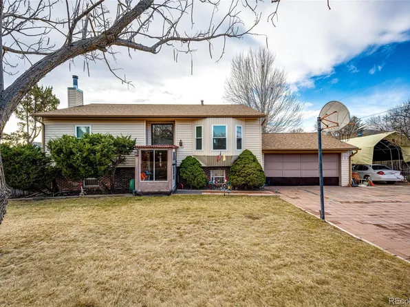 7740 W Meadow Drive, Littleton, CO 80128