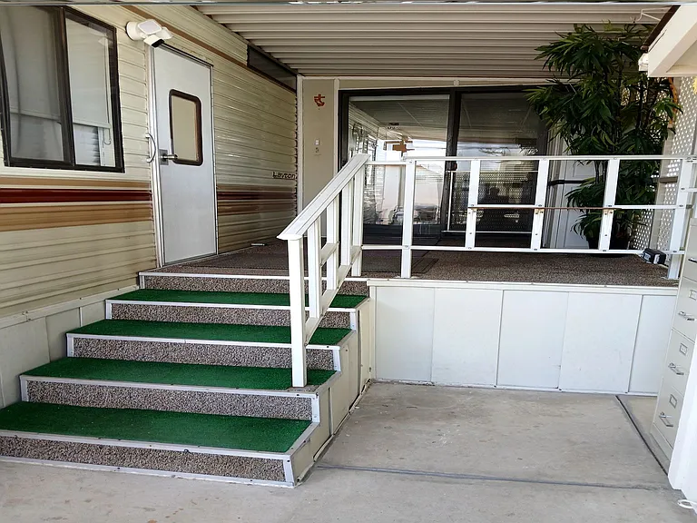 Residence entrance