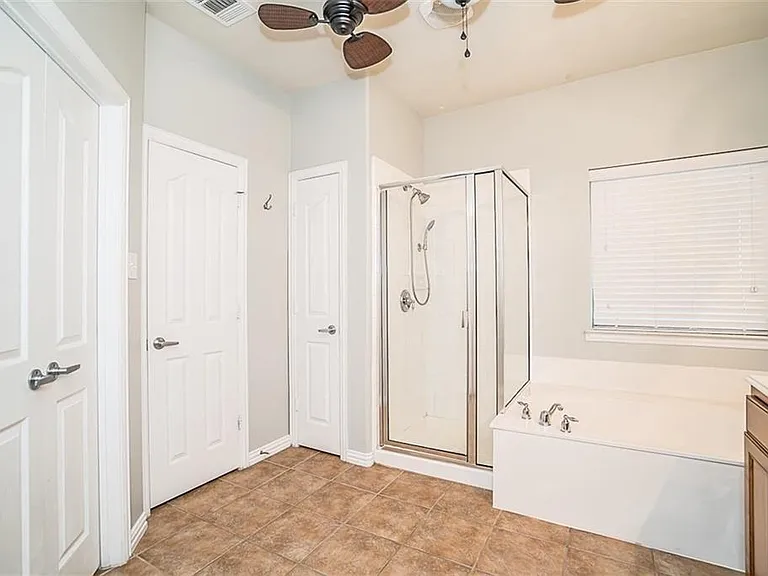 8720 Paradise Dr — Photo 8