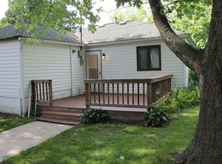 323 Meacham St, Mukwonago, WI 53149