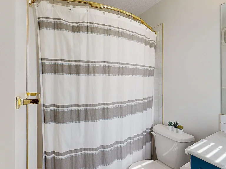 6859 Evans Wynd NW — Photo 24