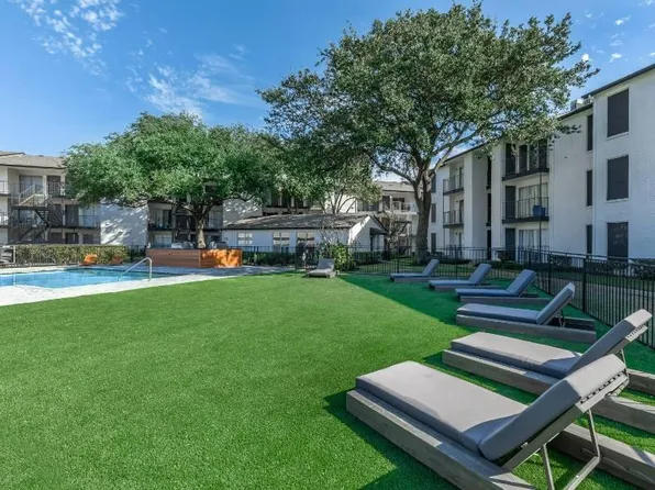 Villas on Rosemeade East