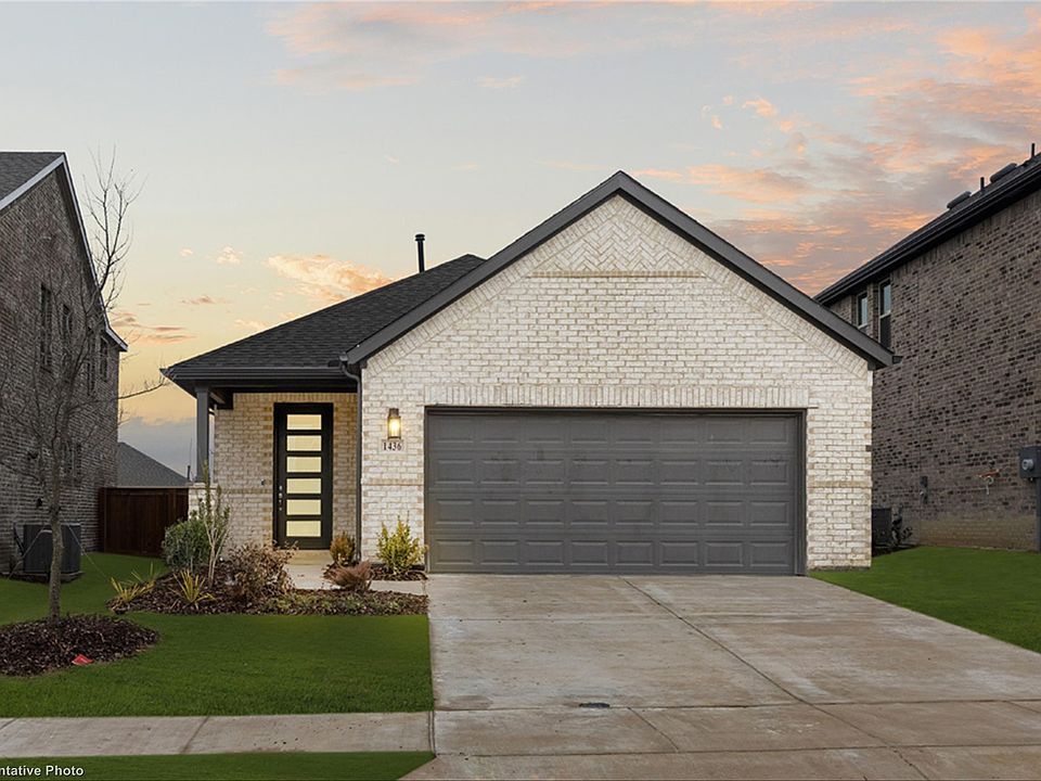 1st image of 417 Waterhouse Lake Dr