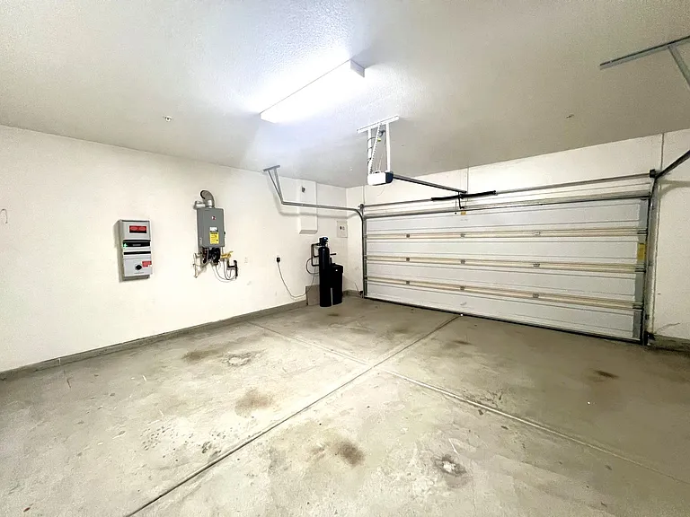 6072 Snapdragon St — Photo 29