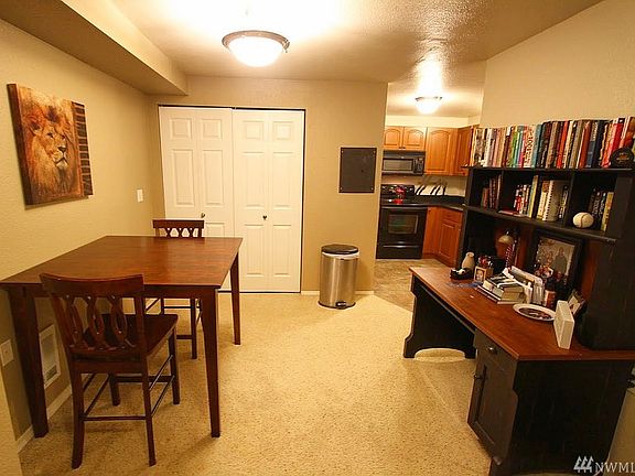 5th image of 15433 Country Club Dr Unit F101
