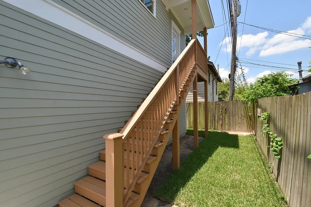 1 bed, 1.0 bath, 528 sqft, $1,700 — Photo 3