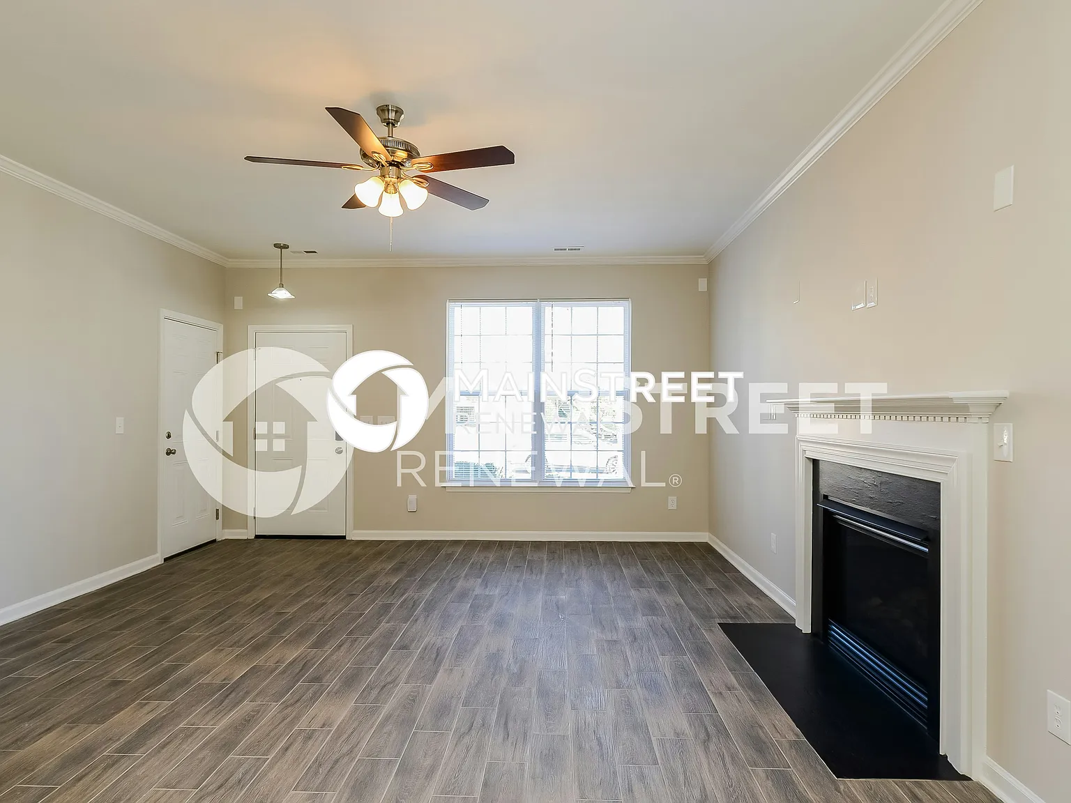 5432 Sky Hill Dr — Photo 4