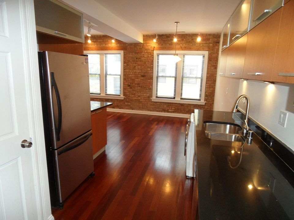 1st image of 1362 W Estes Ave APT 1N