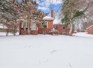 321 Clements Rd, Pittsburgh, PA 15239