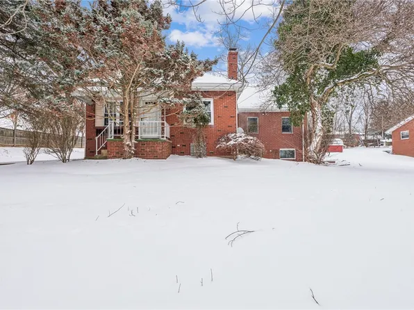 321 Clements Rd, Pittsburgh, PA 15239