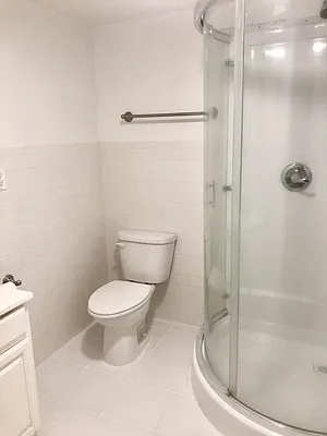 Rented by New York Residence | media 18