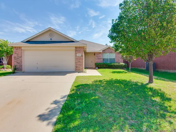 10720 Irish Glen Trl, Fort Worth, TX 76109