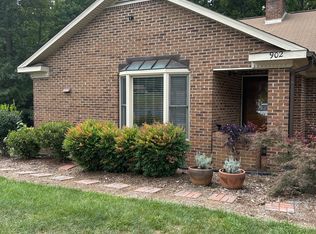 902 Colby Cir, Salisbury, NC 28147