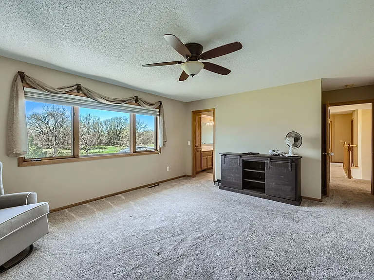 Eagle Valley Dr — Photo 25