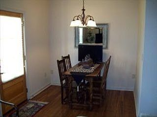 5th image of 52 Maxwell St APT 101