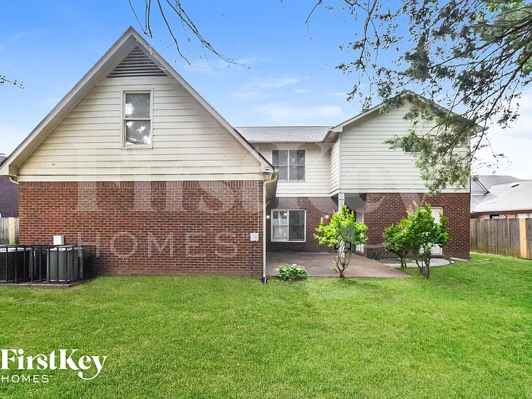 5198 Tudor Ct — Photo 14