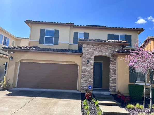 2538 Bassetts Way, Dublin, CA 94568