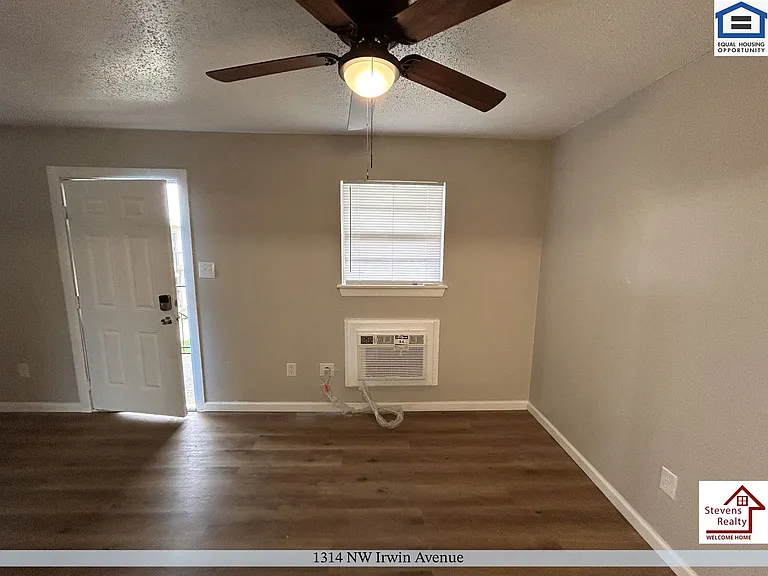 Bella Vista — Photo 50