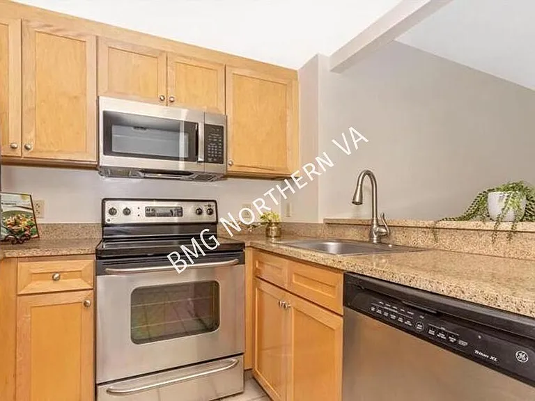 1150 K St NW #508 — Photo 12