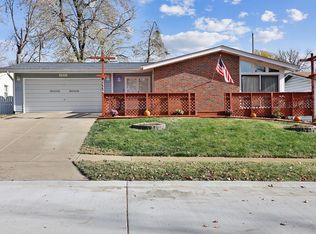 7334 Boellner Dr, Hazelwood, MO