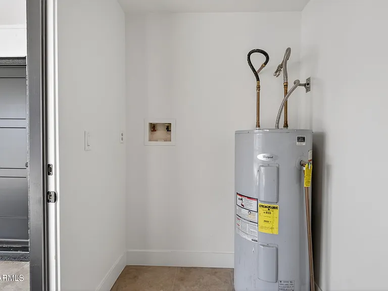 5407 W Holly St — Photo 28