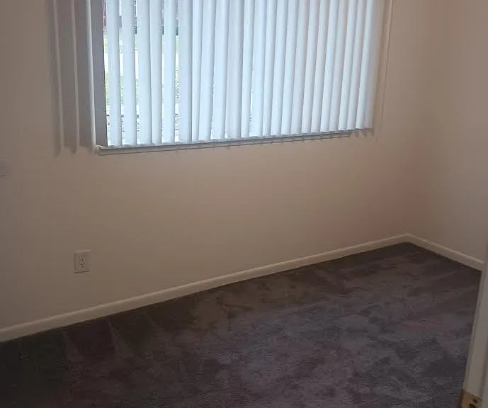 1637 S Riverside Ave #1 — Photo 6
