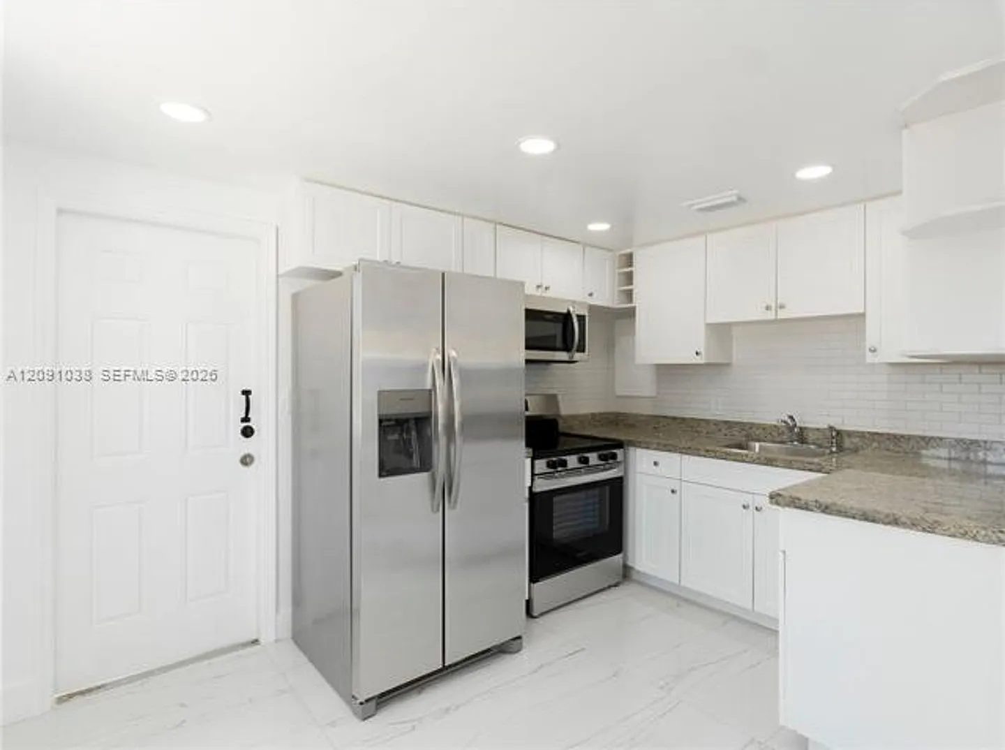 11128 SW 2nd St # 0, Sweetwater, FL 33174 — Photo 3