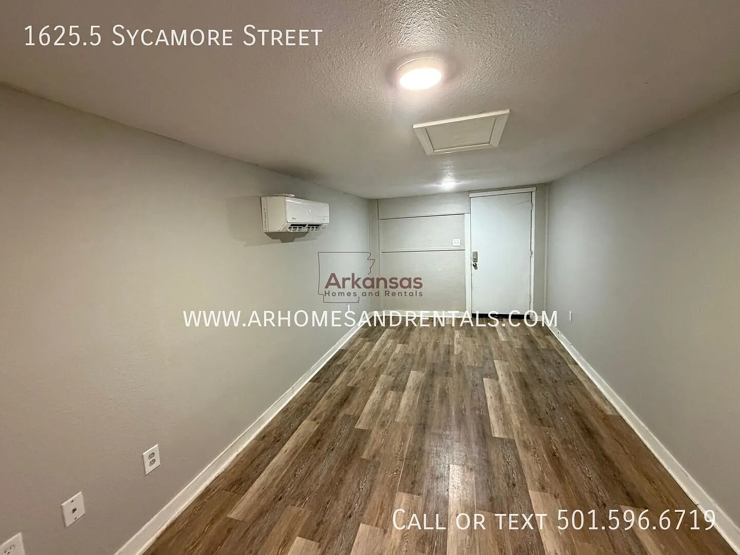 1/2 Off First Month's Rent ~ 1625.5 Sycamore Street -1 Bedroom | 1 Bathroom — Photo 2